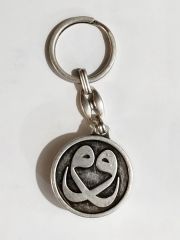 Vav - Pusulalı, gümüş görünümlü anahtarlık