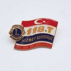 118.T Hizmet ediyoruz - Lions rozet -