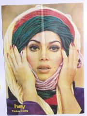 Türkan ŞORAY - Hey dergisi poster