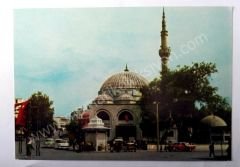 Bandırma Cumhuriyet meydanı ve Haydar Çavuş camii - Kartpostal  İlo Color