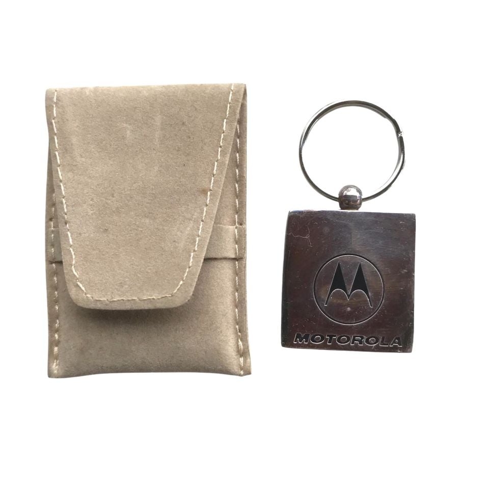 Motorola - Sertifikalı, kalın gümüş kaplama anahtarlık / Eski Anahtarlık