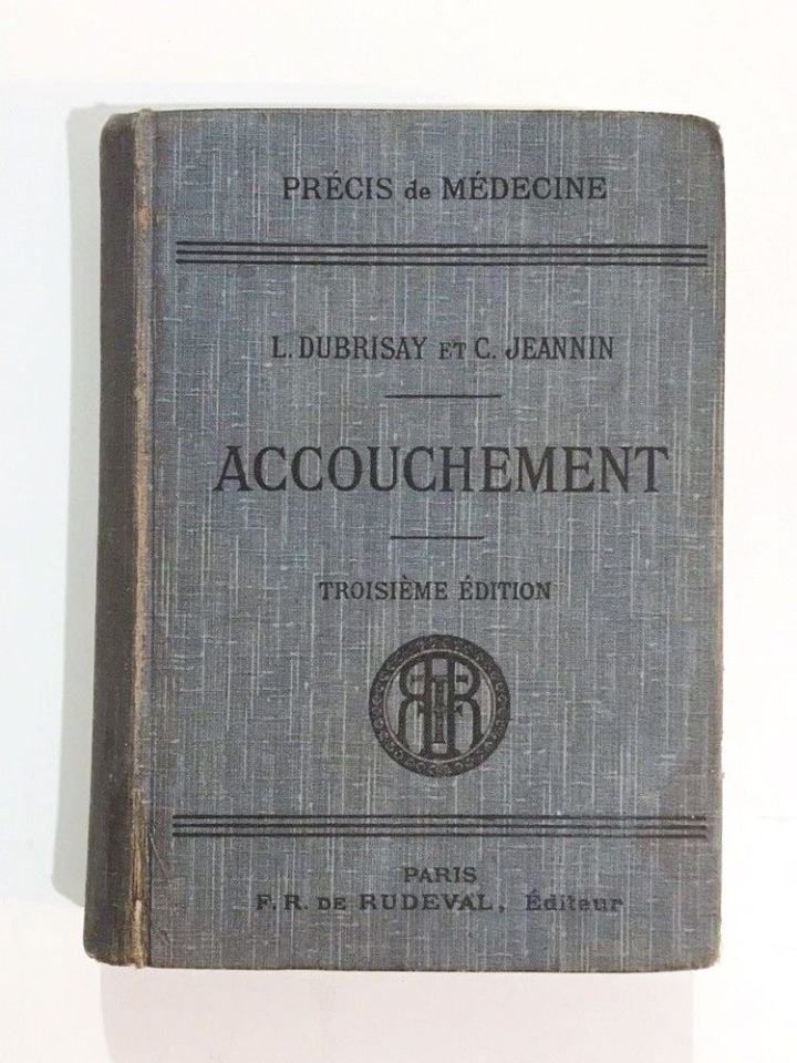 Accouchement /  L. Dubrısay