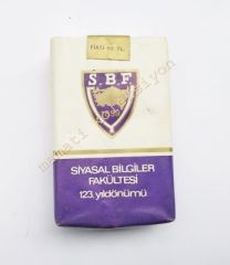 Siyasal Bilgiler Fakültesi 123,yıldönümü - Eski sigara