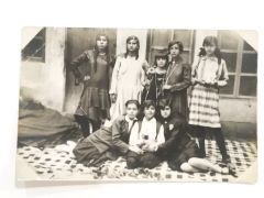 Terfi eden bir arkadaşın hatırası 1931 / Fotoğraf