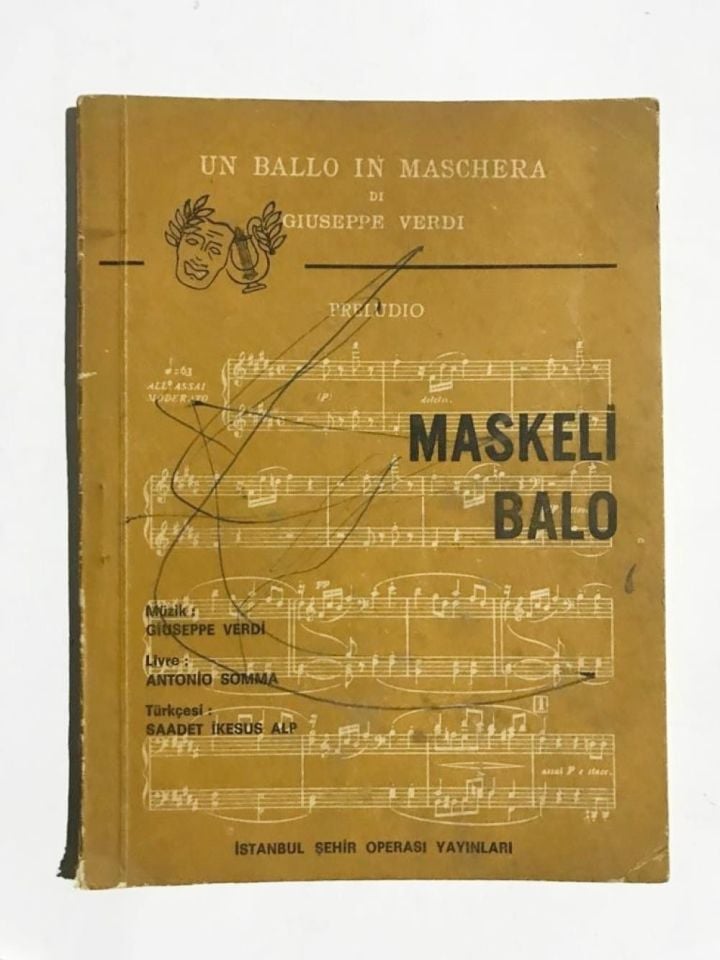Maskeli Balo - Giuseppe Verdi. Antonio Somma / İstanbul Şehir Operası Yayınları