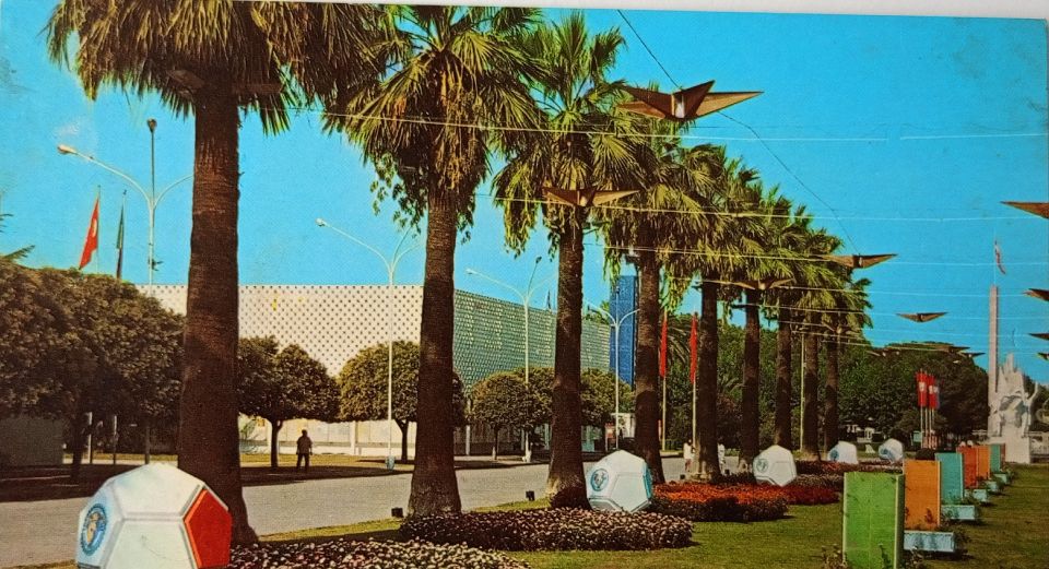 Egenin incisi - İzmir Kültürpark - Kartpostal