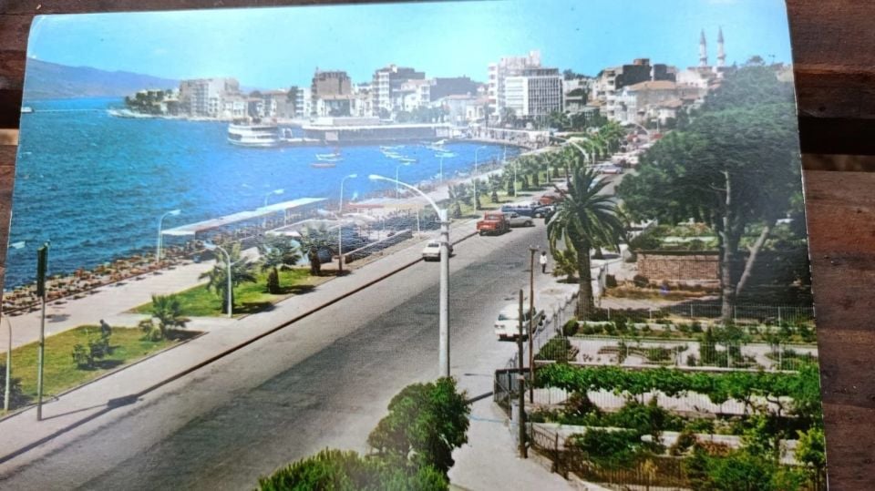 Karşıyakadan bir görünüş - İzmir - Kartpostal
