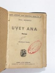Üvey Ana 4. Baskı / Aka GÜNDÜZ - Malatya Ucuz kitapçı Ömer ÖRENGÜL / Kaşeli