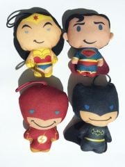 Batman, Süpermen, The Flash, Wonder Woman - 4 adet süper kahraman