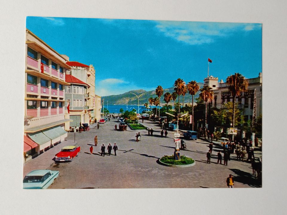Hatay - İskenderun - Posta caddesinden bir görünüş - Kartpostal