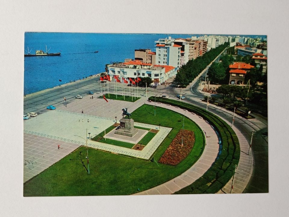İzmir - Cumhuriyet meydanı - Kartpostal
