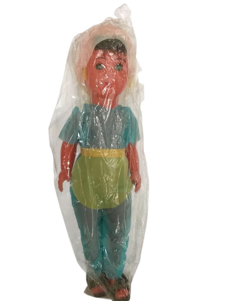 1970'ler - Üfleme plastik bebek / Ambajalajında
