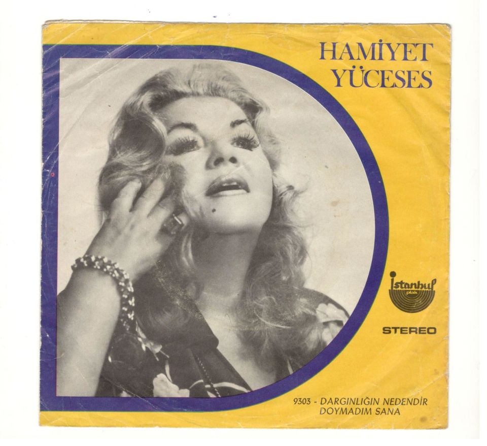 Hamiyet YÜCESES - Plak kapağı  (Sadece kapaktır, içerisinde plak yoktur.)