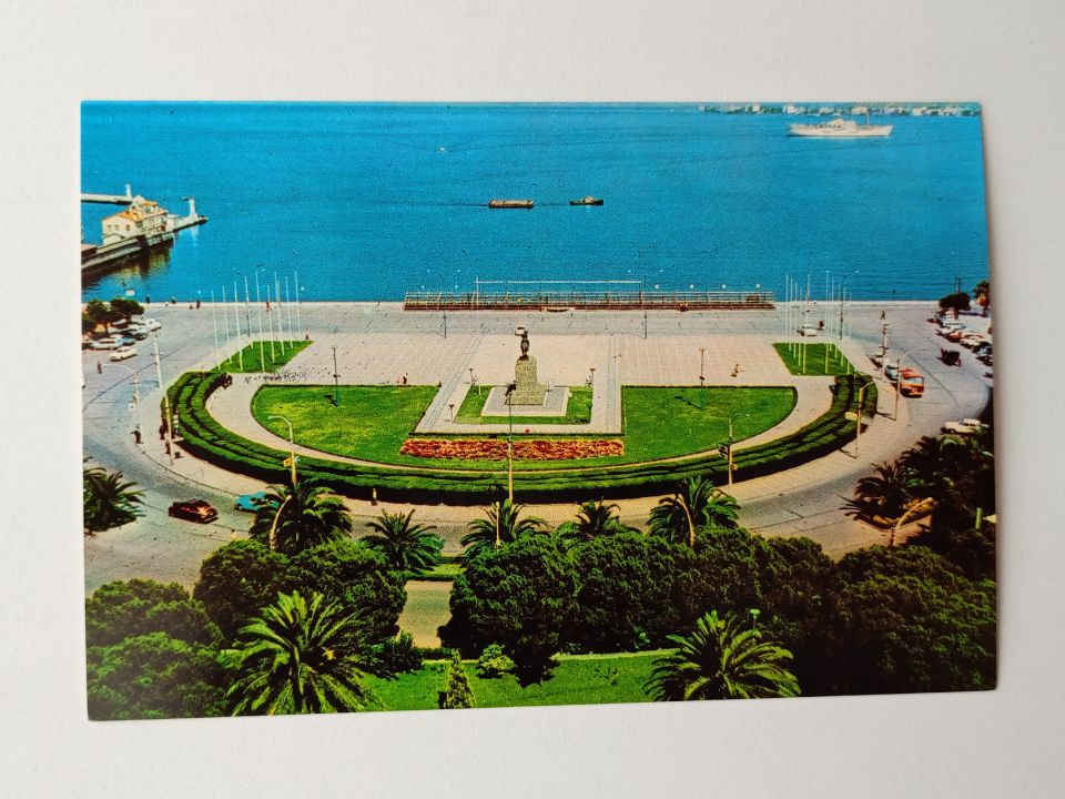 İzmir - Cumhuriyet meydanı atatürk heykeli ve liman - Kartpostal