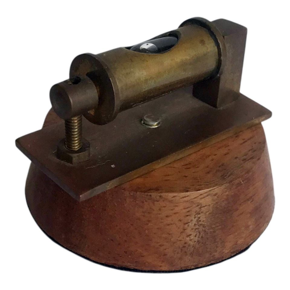 Ahşap kaideli, minyatür su terazisi 3x4