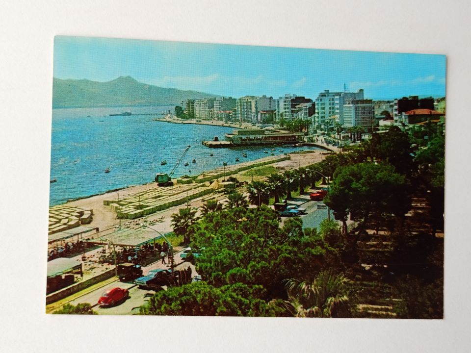 İzmir - Karşıyakadan umumi bir görünüş - Kartpostal
