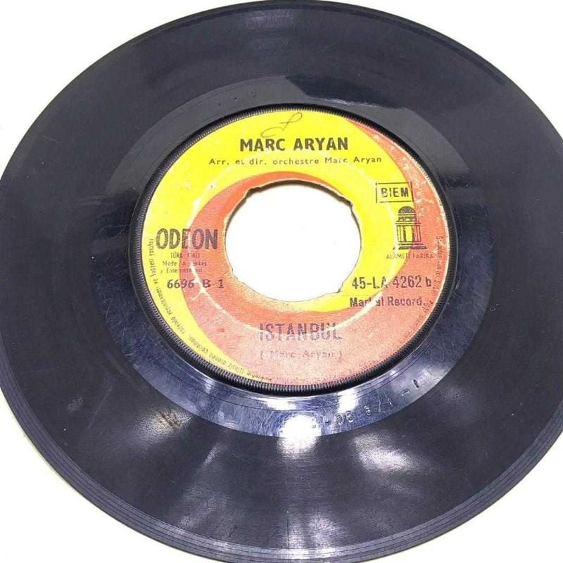 Angelina / İstanbul - Marc ARYAN / 45'lik Plak