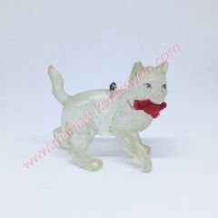 Kırmızı papyonlu kedi Kedi severler için