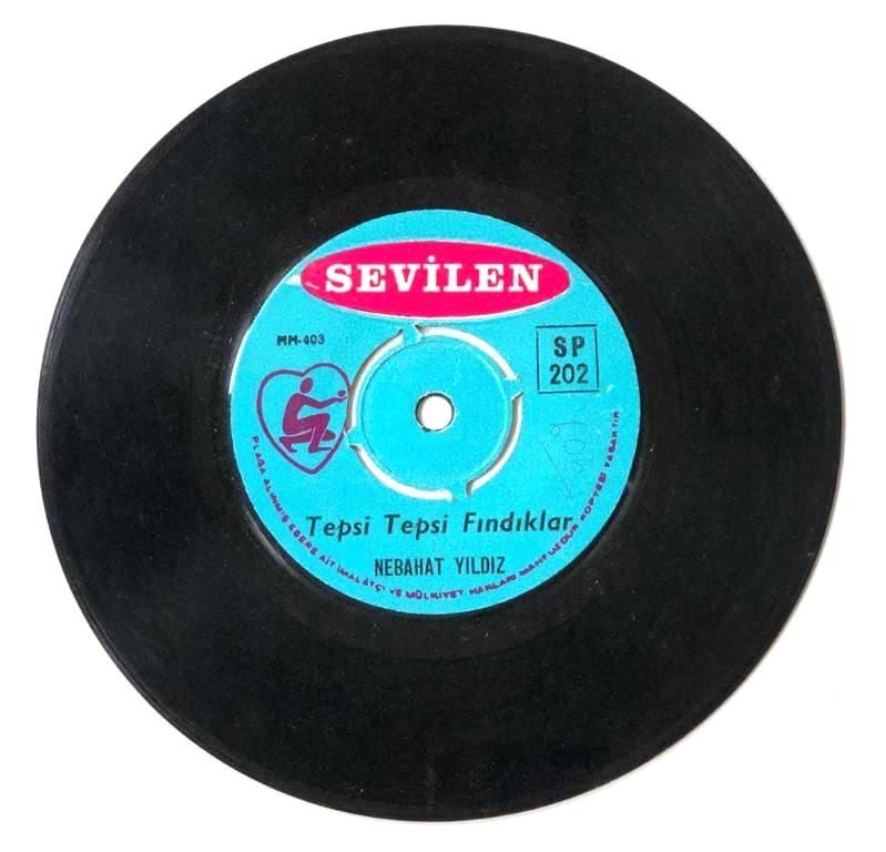 Tepsi Tepsi Fındıklar - Cano Cano/ Nebahat Yıldız - 45'lik Plak