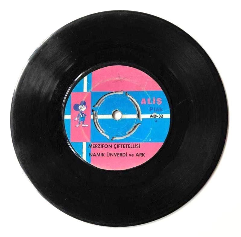 Merzifon Çiftetellisi - Merzifon Romen Havası / Namık Ünverdi ve Ark. - 45'lik Plak