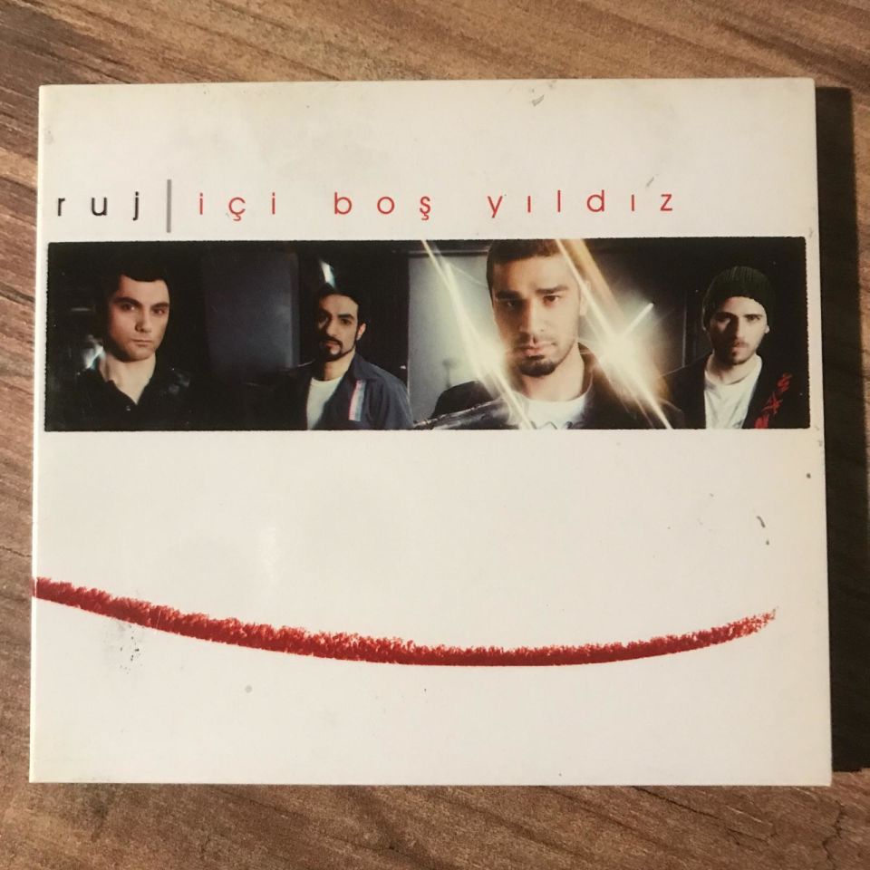 Ruj - İçi Boş Yıldız / CD