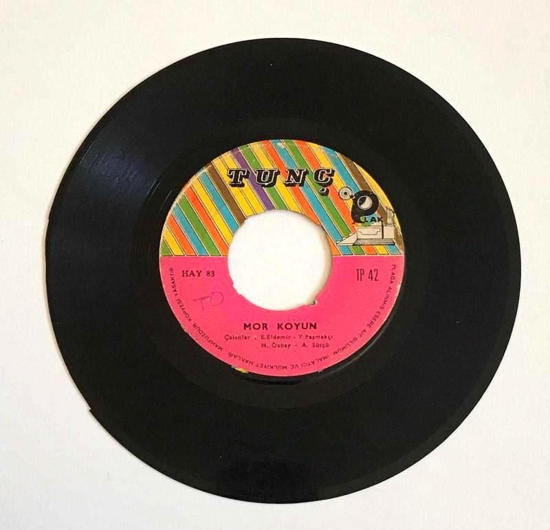Mor Koyun- Misket / E.Eldemir -Y.Paşmakçı- H.Özbay- A.Sütçü  - 45'LİK PLAK