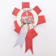 1 Mayıs 1977 - 2010 Taksim - Kağıt yaka rozeti