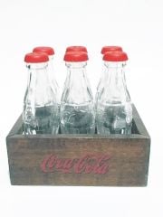 Coca Cola 6 adet tuzluk biberlik şişe ve ahşap kasa