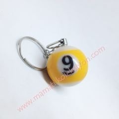 9 numaralı bilardo topu, anahtarlık