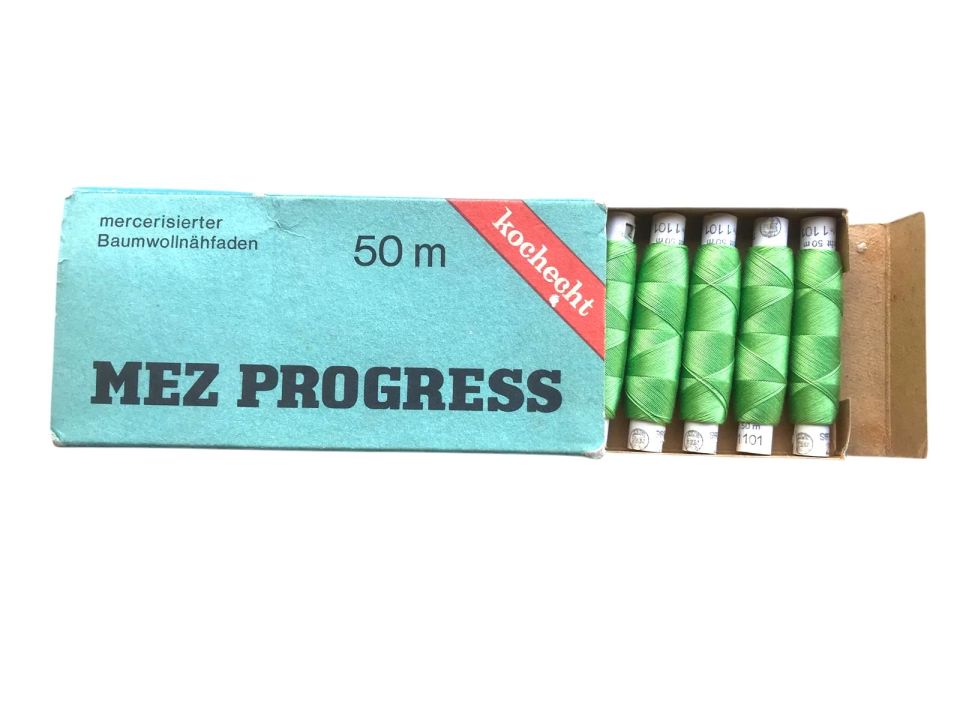 Merserize Pamuk İpliği - 50 m  kochecht  MEZ PROGRESS / Komple dolu kutu