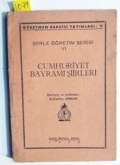 Cumhuriyet Bayramı Şiirleri / Selahattin ARIKAN - Kitap