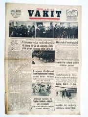 Vakit gazetesi - 13 Şubat 1939 Galatasaray, Beykoz, Fenerbahçe, Topkapıspor. - Efemera