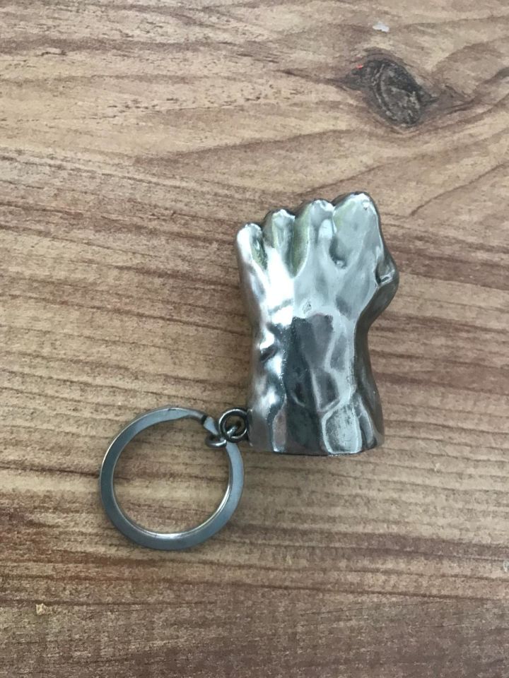 Marvel Hulk - Metal yumruk / Anahtarlık