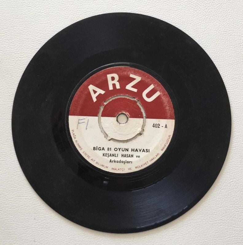 Biga 81 Oyun Havası - Şen Mahalle Oyun Havası / Keşanlı Hasan Ve Arkadaşları - 45'lik PLAK