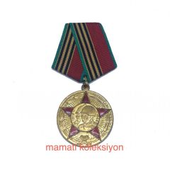 Sovyet Ordusunda 50 yıl hizmet madalyası -