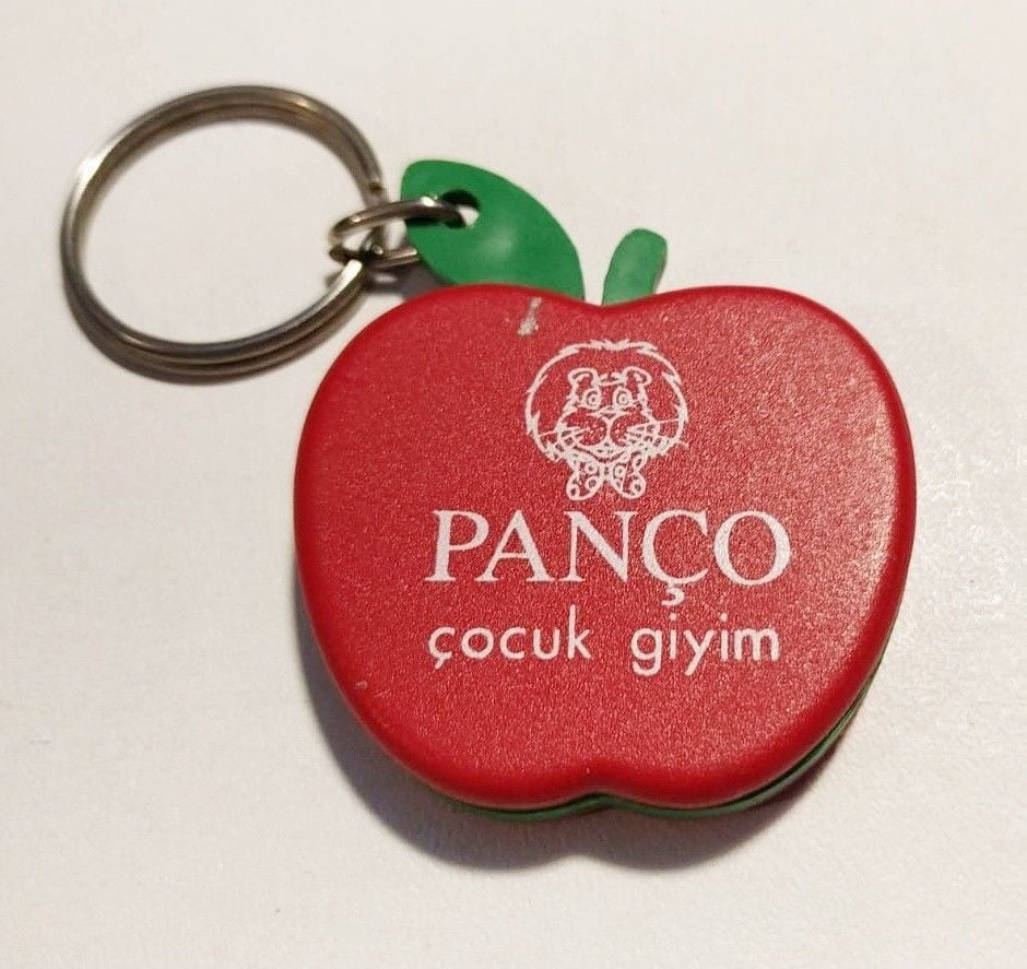 Panço çocuk giyim - Elma Formlu Anahtarlık