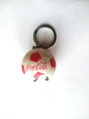 Coca Cola, futbol topu açacak - Anahtarlık
