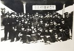 Bakırköy Tren İstasyonunda askerler / SİZDEN GELENLER:Mehmet YORULMAZ arşivi.