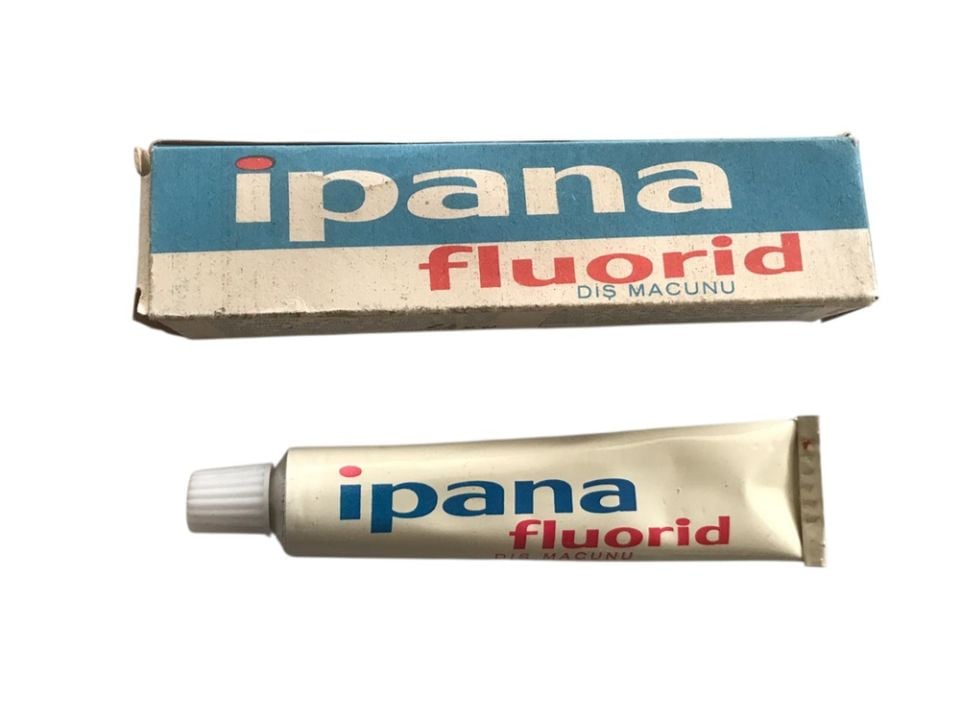 İpana Fluorid - Diş Macunu / Eski Bakkaliye