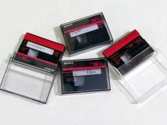 4 adet  Sony Mini DV kaset