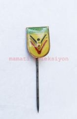 Daciada Romania pin, rozet -