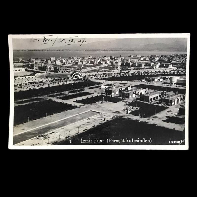 İzmir Fuarı / Paraşüt Kulesinden - Foto Cemal / Fotokart