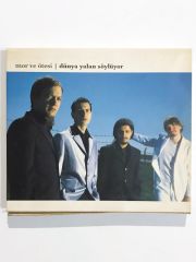 Dünya Yalan Söylüyor / Mor Ve Ötesi- Cd