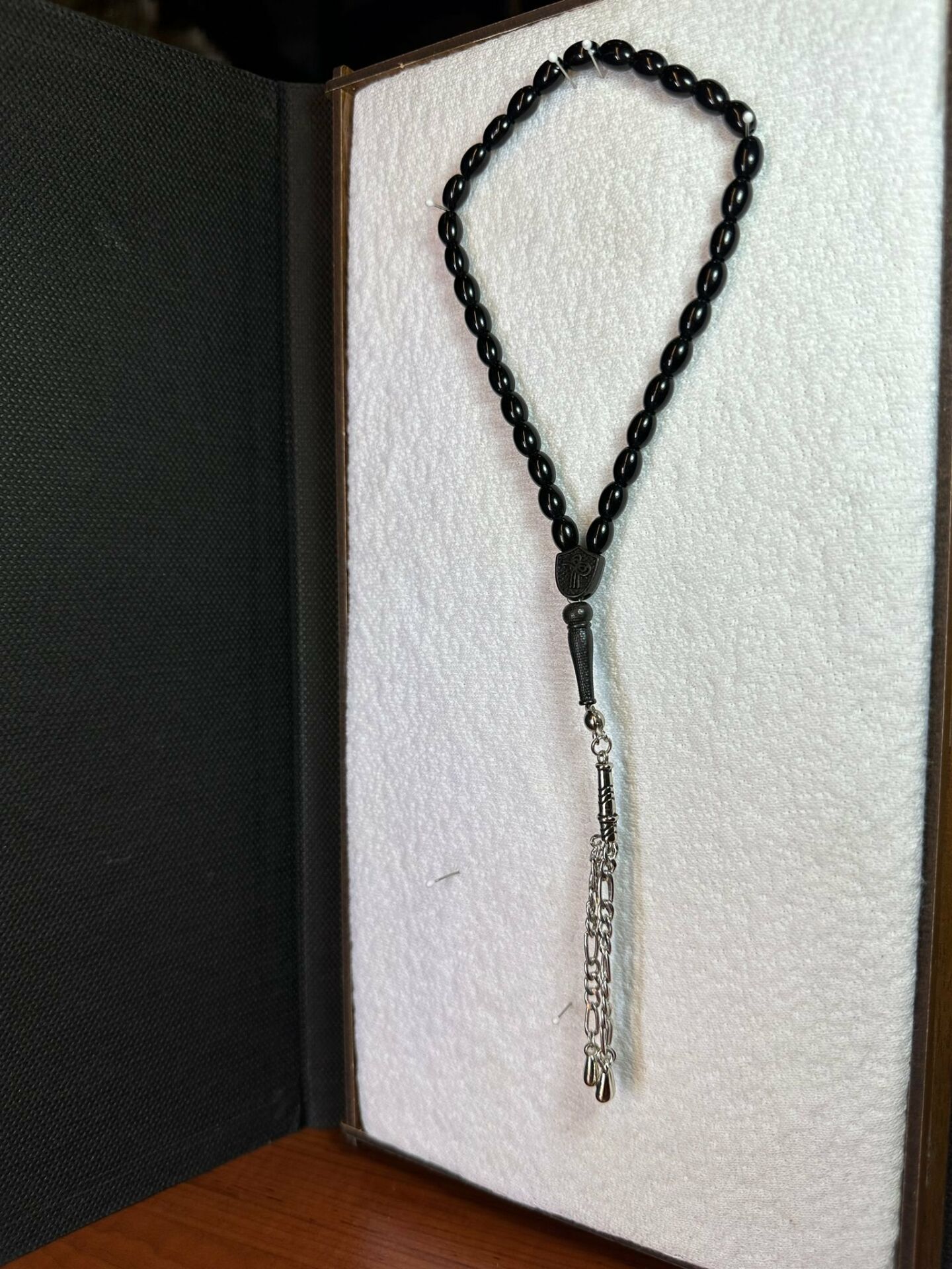 SEVGİLİYE ÖZEL HEDİYE SIKMA ÇUBUK KEHRİBAR TESBİH GRİ RENKLİ KÜRE KESİM 14MM H-1282.