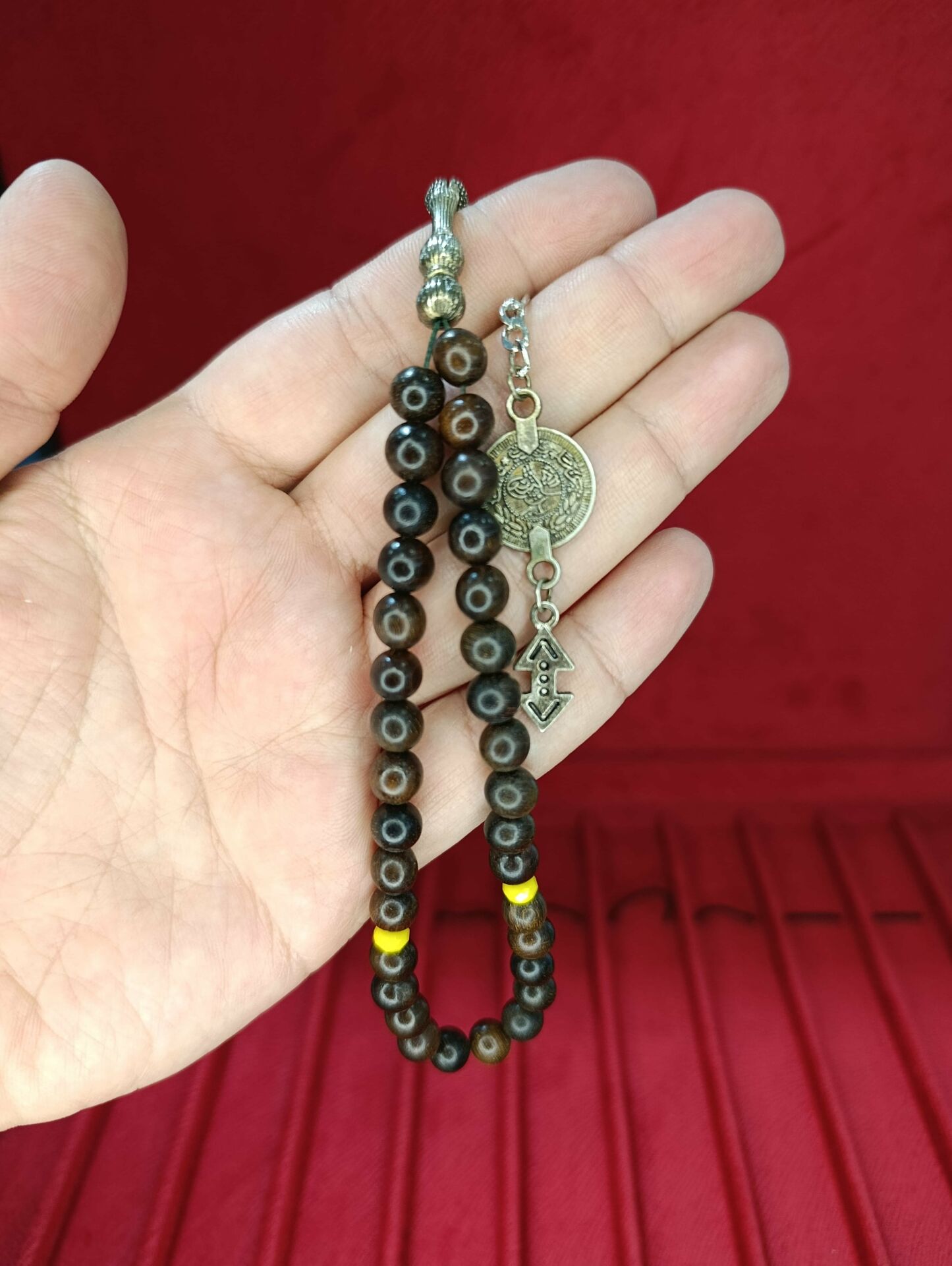 SANDAL AĞACI TESBİH KÜRE KESİM KAHVERENGİ 8MM T-806