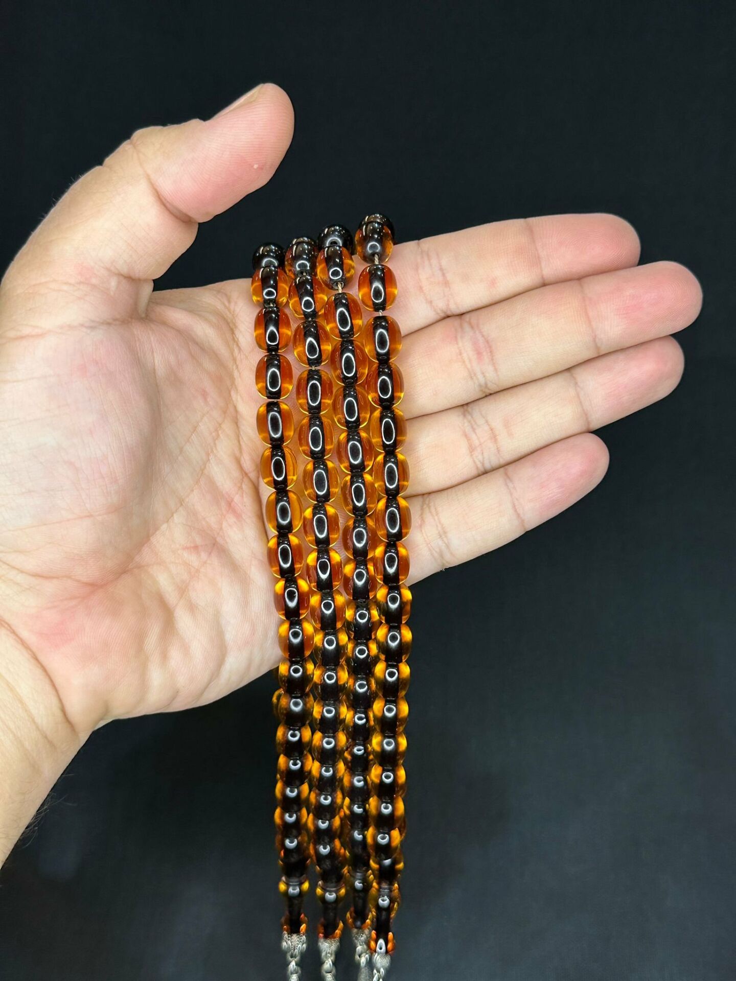 4 ADET BAL RENGİ SIKMA ÇUBUK KEHRİBAR TESBİH KAPSÜL KESİM T-501-4