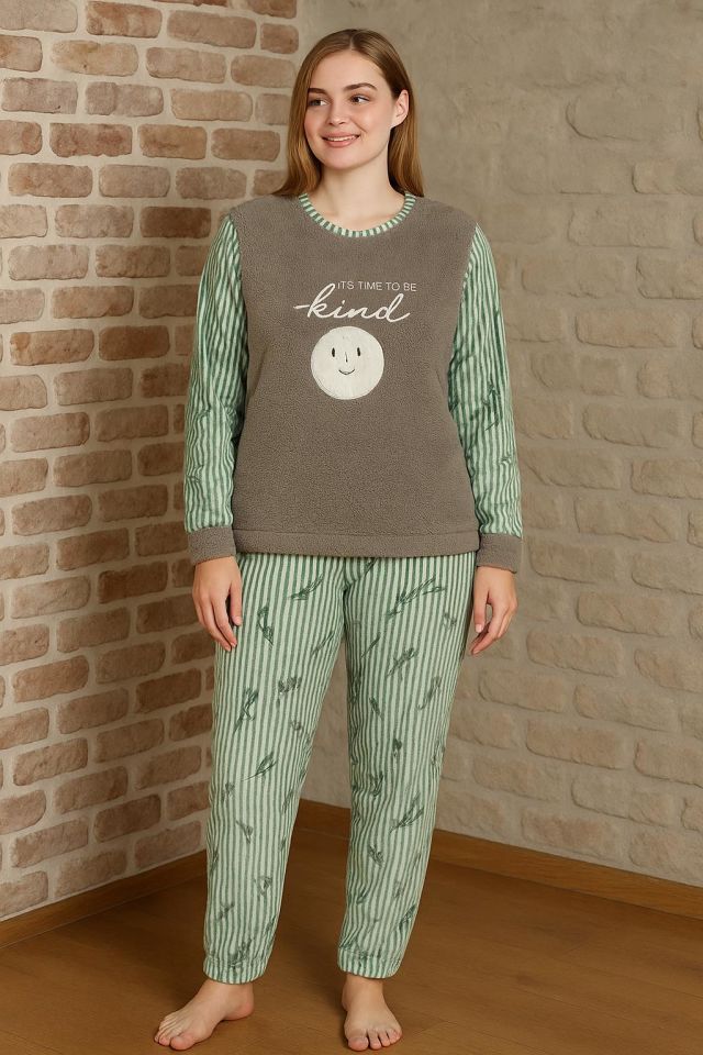 “Kadın Büyük Beden Polar Pijama Takımı – Yumuşak ve Sıcak 14219