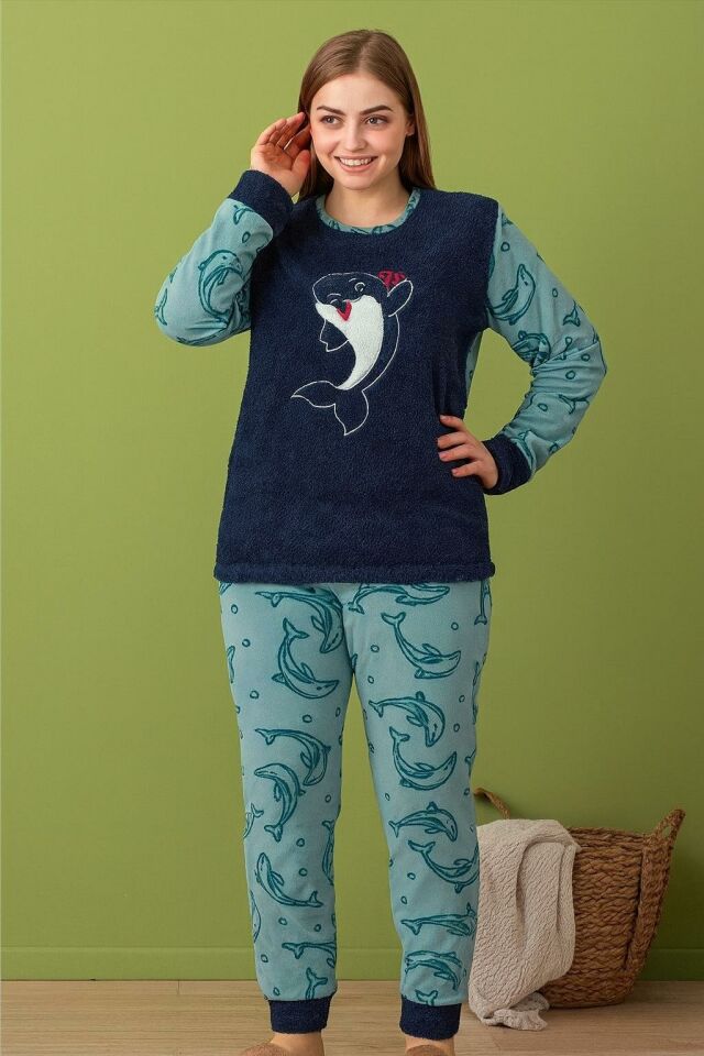 Kadın Büyük Beden Polar Pijama Takımı – Yumuşak ve Sıcak 60057