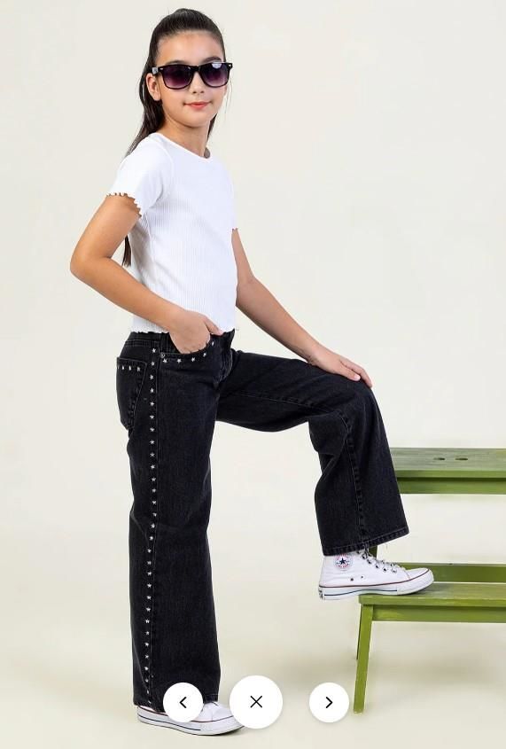 Yıldız Detaylı Kız Çocuk Geniş Paça Kot Pantolon Cepli  Jean 0579