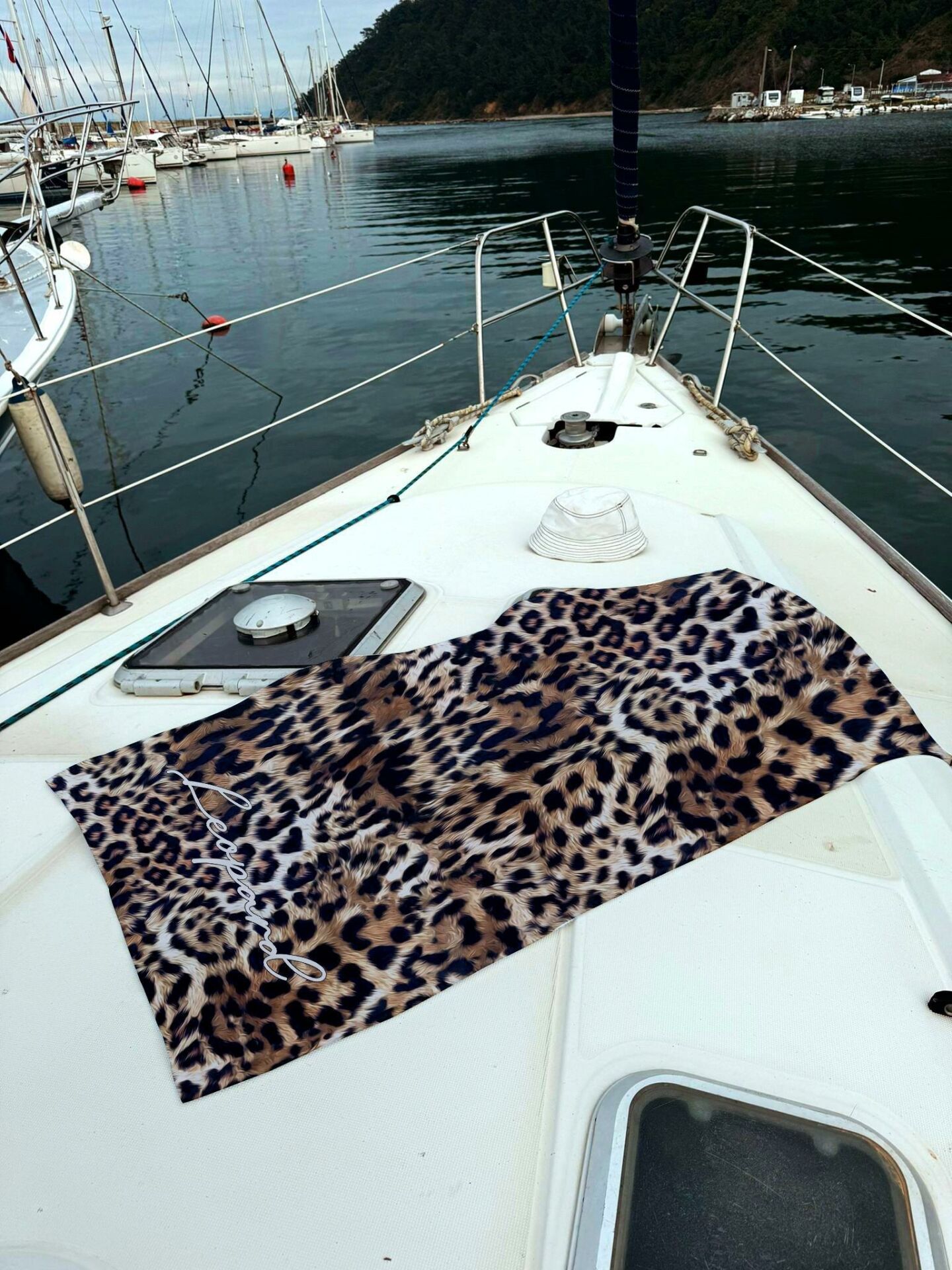 Miami Beach Leopar Desenli Şık Unisex Plaj Havlusu 70x150 098-